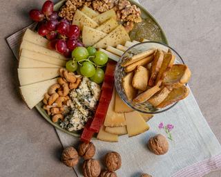 Apéro anniversaire : quantités, recettes et idées pour fêter